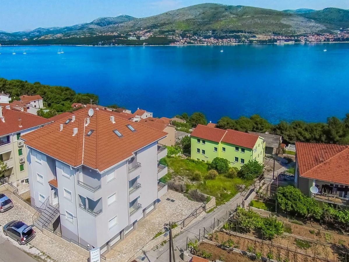 Apartments Maja Округ-Доньи Экстерьер фото